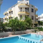 Hotel Pinus 3*
