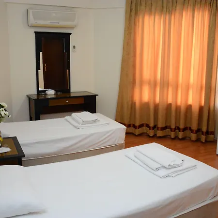 Hotel Pinus 3*