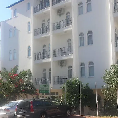 Pinus Hotel