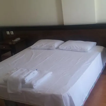 Hotel Pinus 3*