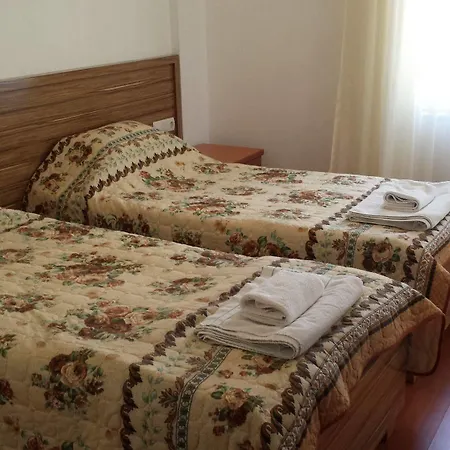 Hotel Pinus 3*